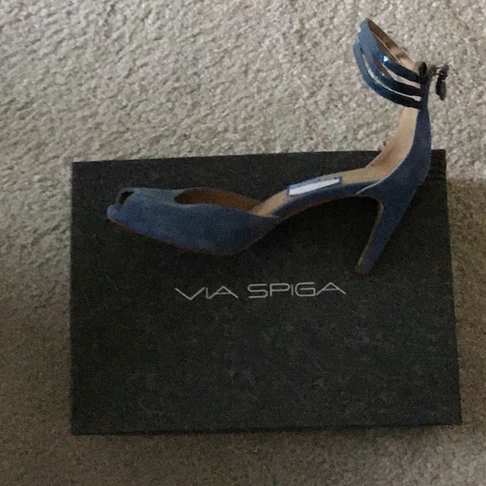 New light blue sandal